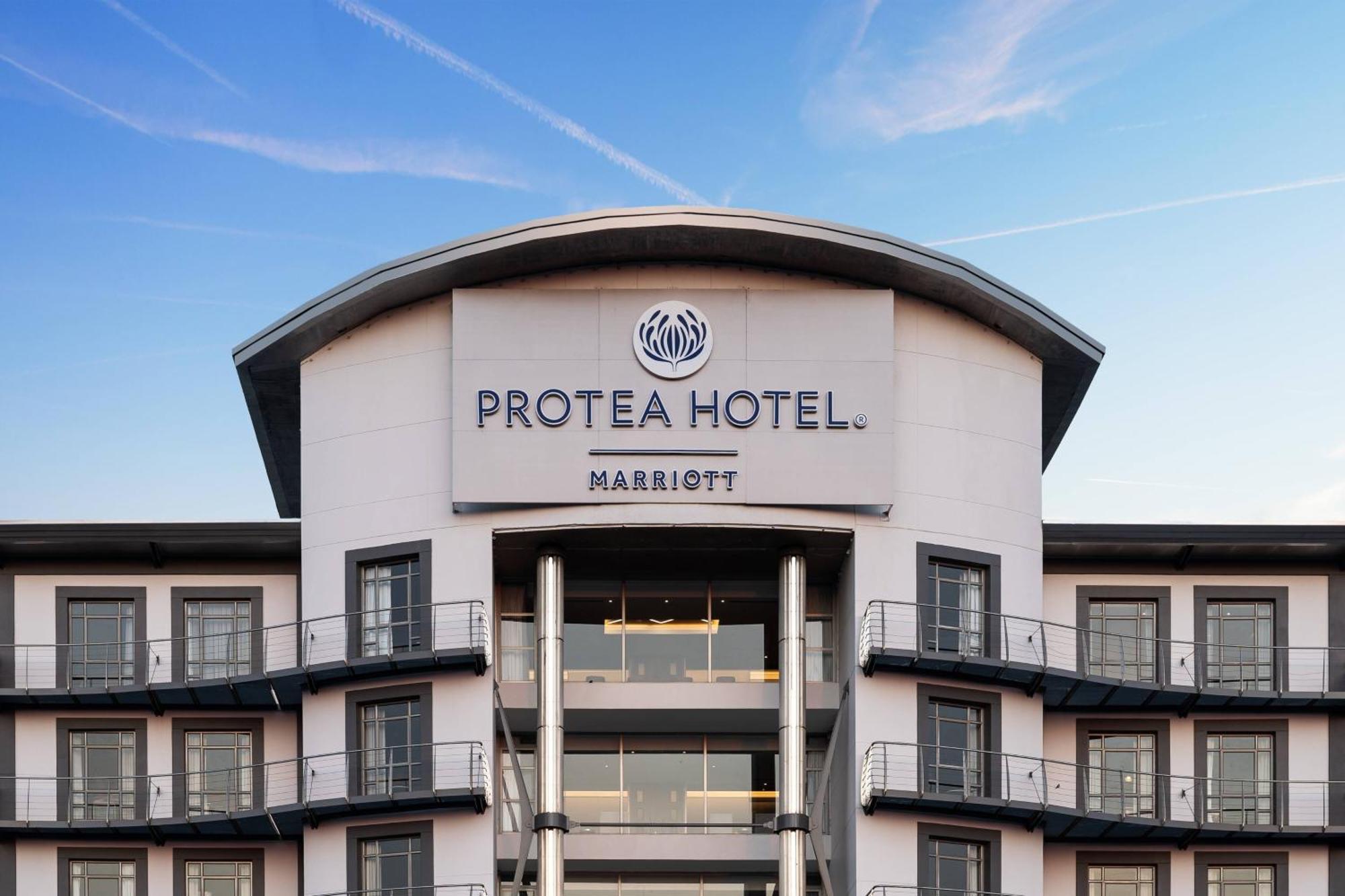 Protea Hotel By Marriott Johannesburg Wanderers Εξωτερικό φωτογραφία